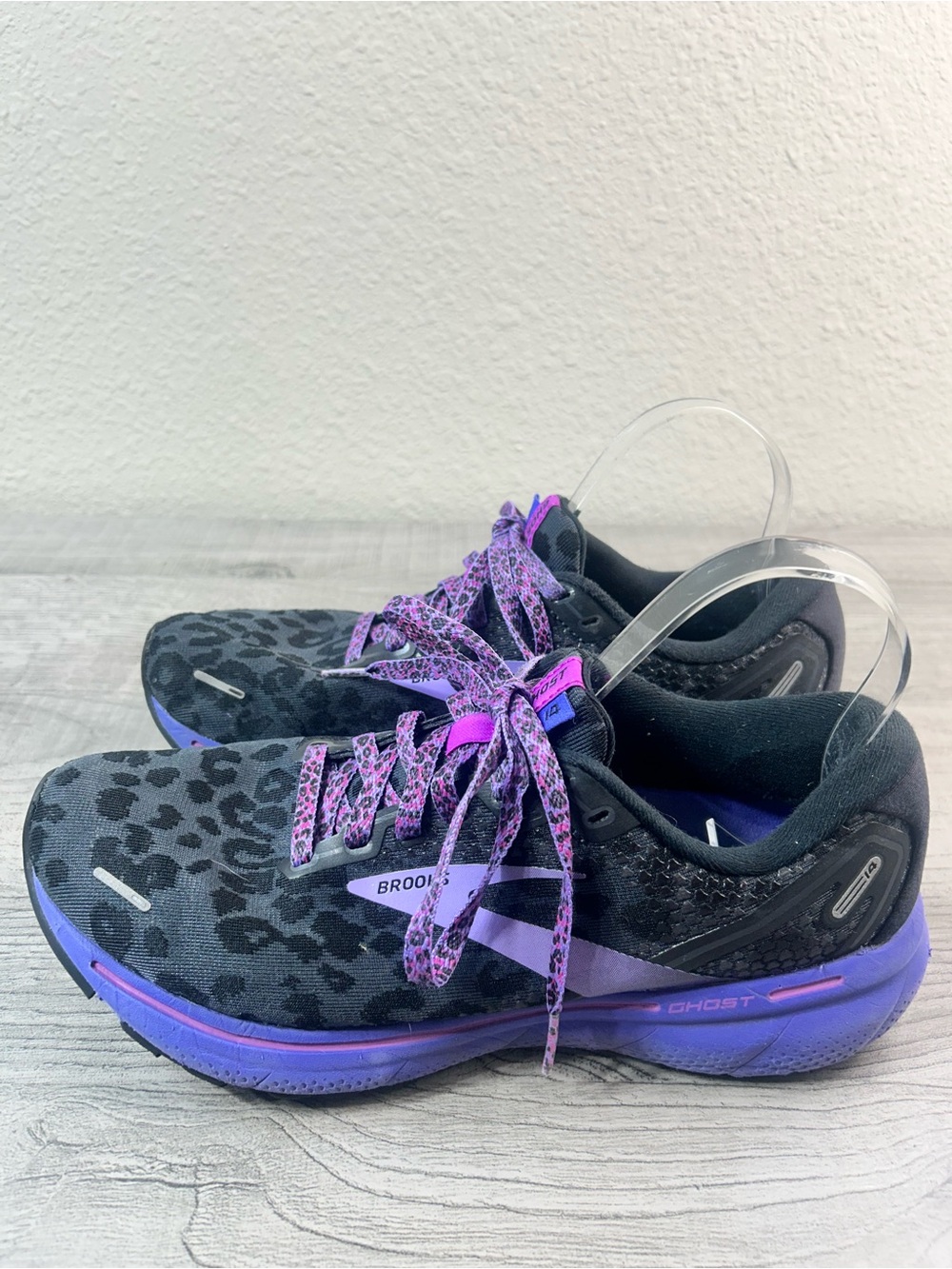 Brooks Women's Ghost 14 Electric Cheetah 🐆 Running Shoes - Black & Purple - Picture 3 of 9